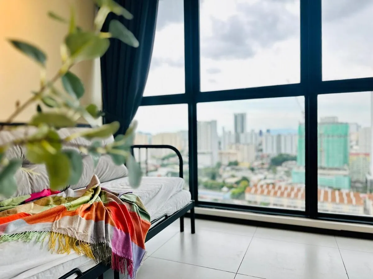 Cozy Family Stay Suites Apartment 3Br 10 Pax George Town 0*,